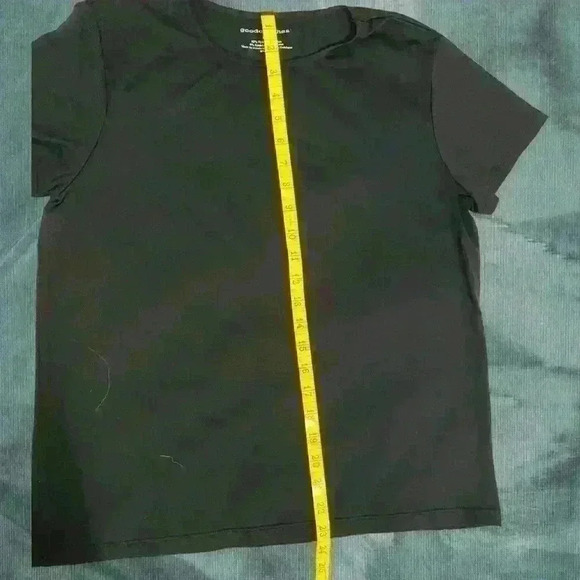 Good Clothes short sleeve top. - Picture 3 of 4